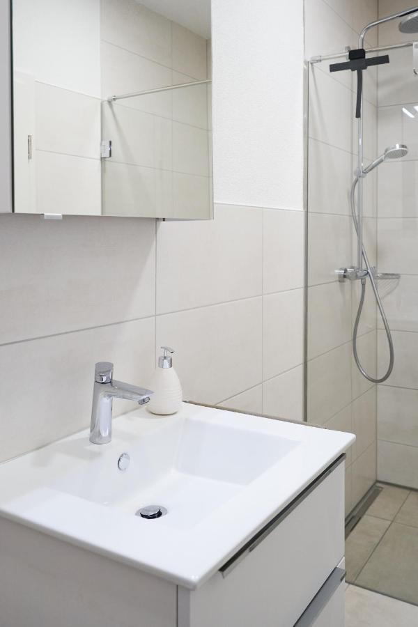 Apartwehr Business&Ferien Apartment Lila Zewnętrze zdjęcie